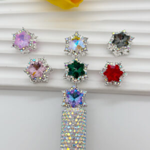 Randomly mixed colors / 16mm*18mm*14mm