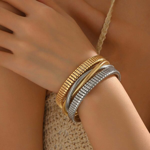 Wholesale Metal Punk Style Elastic Bracelet Vertical Stripes Ring Bracelet Hip-Hop Spiral