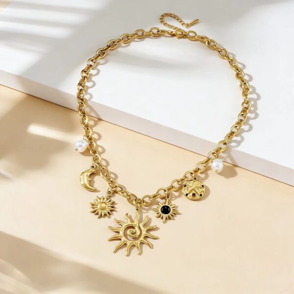 O1CN01wOVUGP1x6VZ1hR0Xn_2218560116394-0-cib Wholesale Sunflower Sun Moon Gemstone Pearl Pendant Necklace