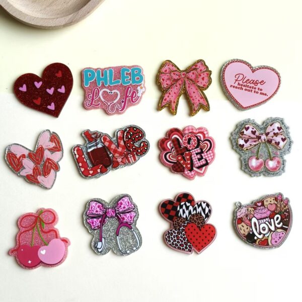 O1CN01wVkDBl29BL8147bKC_6000000008029-0-cib Wholesale 10pcs loose pink cartoon letters peach heart Acrylic Flatback
