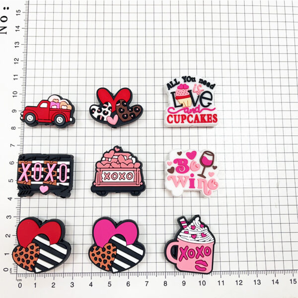 Wholesale Random 100pcs Pink Valentine's Day Beads DIY Focus Beads