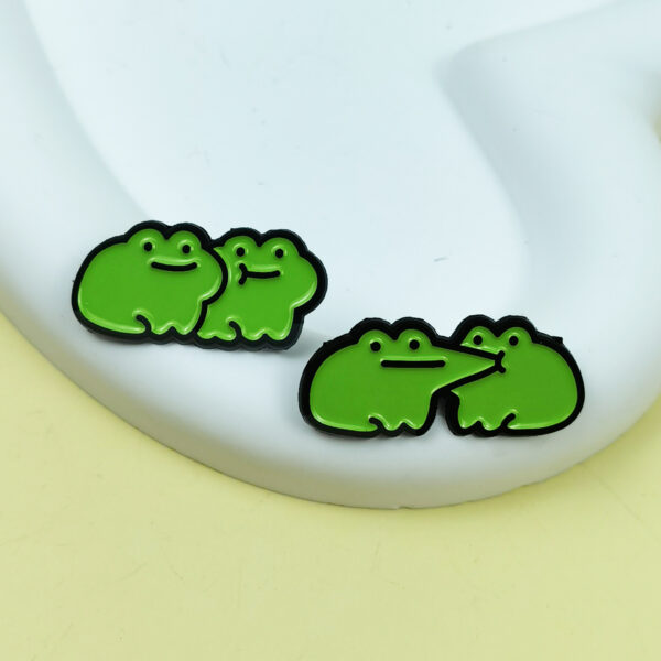 Wholesale Cute green paired frog cartoon animal brooch