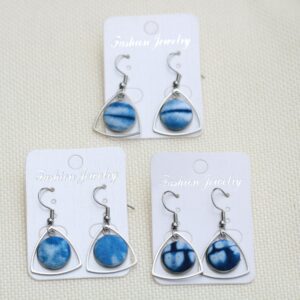 No. 13 tie-dye color will be sent randomly