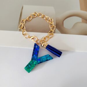 Blue chain letter y