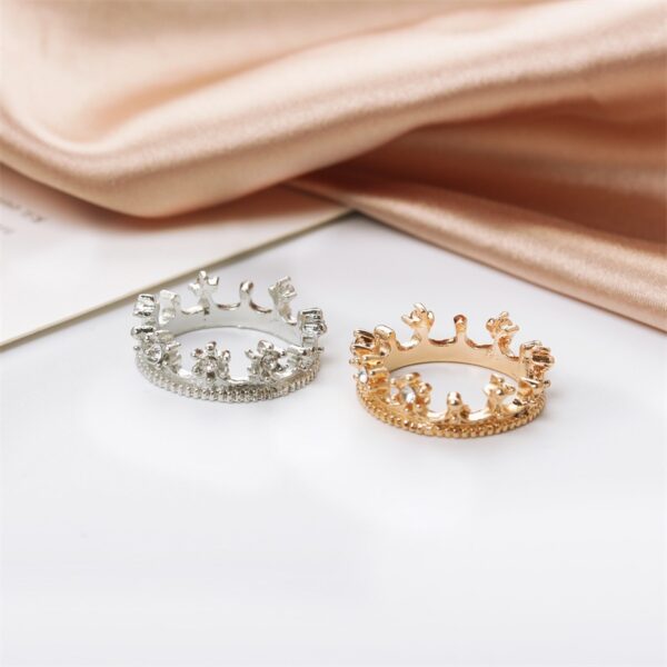 Wholesale Gold and silver crown shaped commemorative ring
