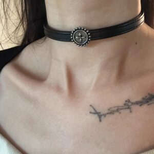 C662-round-cross flower collar