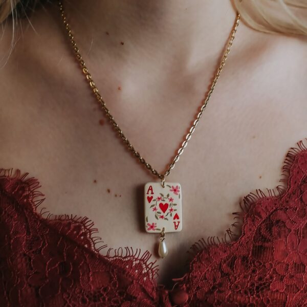 Wholesale Retro Oil Painting Style Heart Print Pendant Necklace