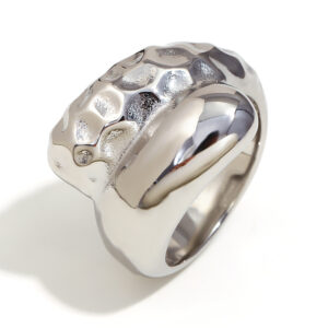 Hammered snake ring-steel color / No. 7