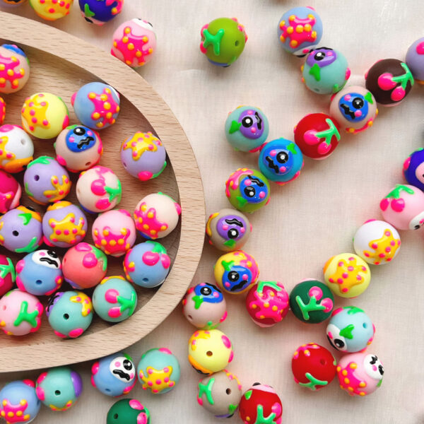 O1CN01x5Fbma2N5kiNohGAt_2216430329912-0-cib Wholesale Handmade DIY aessories mobile phone chain car pendant resin material beaded loose beads