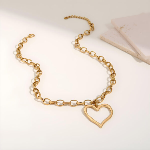 Wholesale Asymmetrical Heart-Shaped Stainless Steel Necklace
