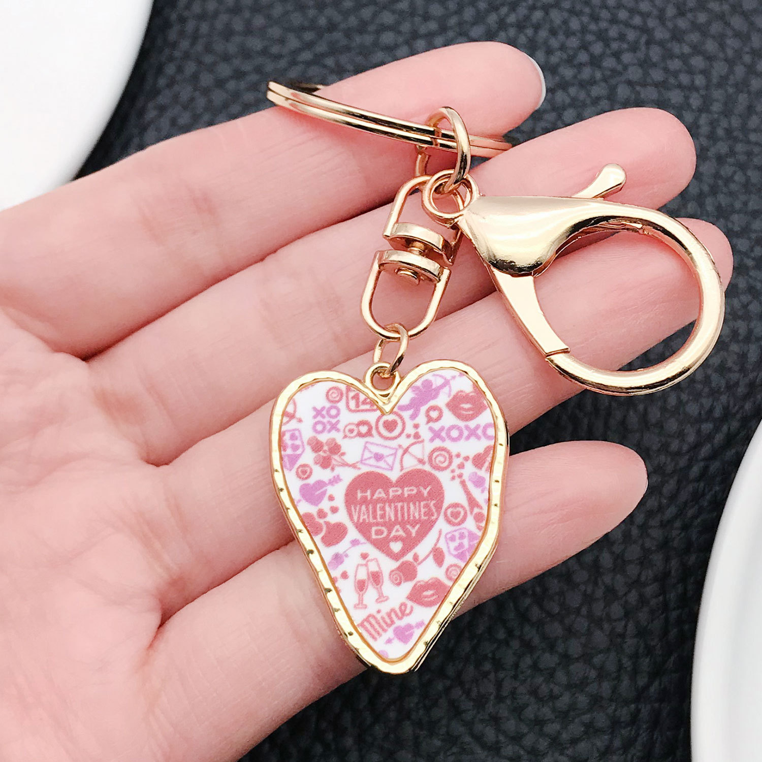 Wholesale Product Oil opping Pink Love Printing Valentine's Day Keychain
