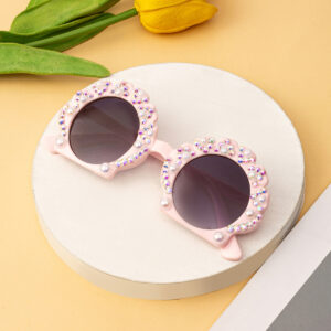 Pink frame-diamond beads