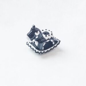 Black small wooden horse (1 piece)