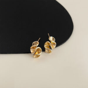 Ruffled pleated gold