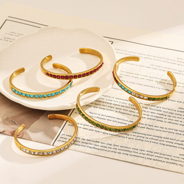 Wholesale Stainless steel finely polished vacuum-plated 18k gold diamond-studded bracelet