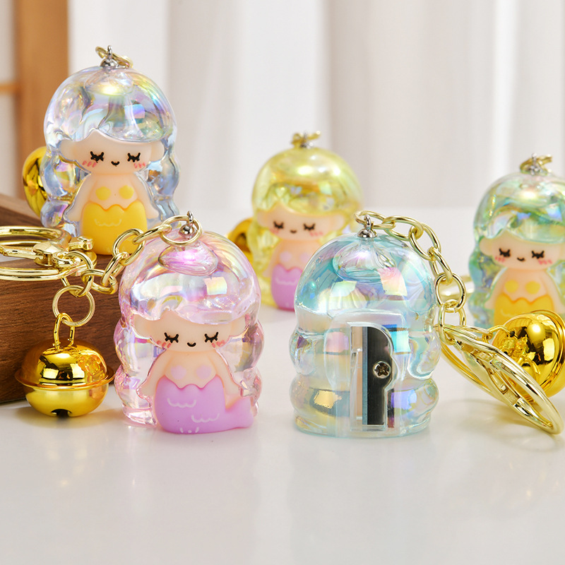 Wholesale Acrylic mermaid claw machine car keychain