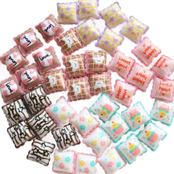 O1CN01xkksAX1CGK7NbhWmd_2214653500053-0-cib Wholesale Double-sided printed cartoon cute style pillow beads