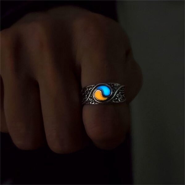O1CN01xm2Qsq2IVKjdfja9j_3919529291-0-cib Wholesale Retro Taiji Swing Luminous Ring Relief Tide Pattern Wind Open Ring