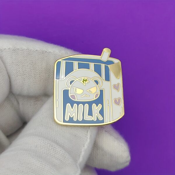 Wholesale Bear Milk Box Cartoon Metal Enamel Brooch