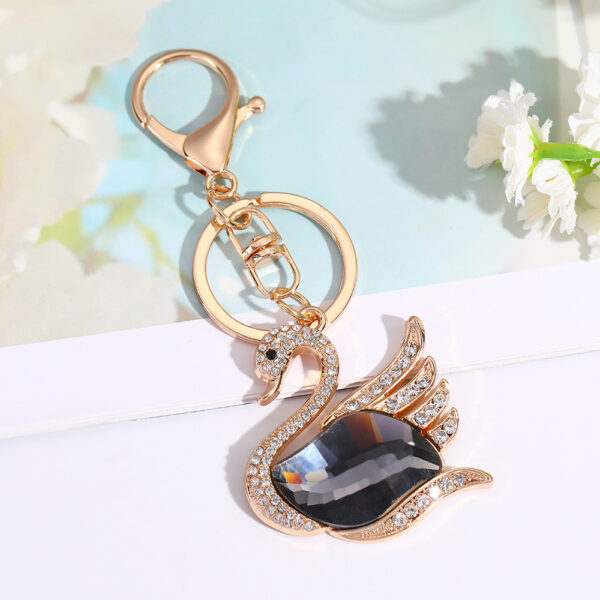 Wholesale Cartoon Swan Cute Water Diamond Metal Keychain