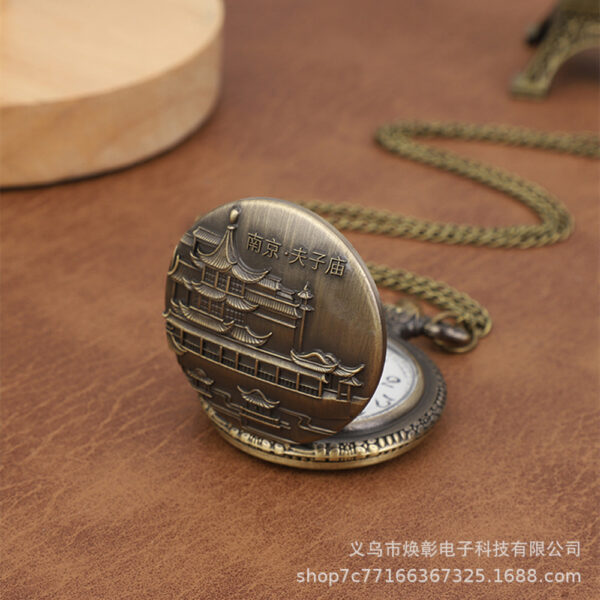 O1CN01yKrKnD1wkyo6JldVU_2213334146347-0-cib Wholesale Vintage Hanging Chain Flip Scenic Area Commemorative Pocket Watch