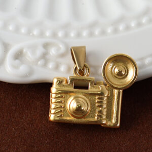 NK08-Camera-Gold