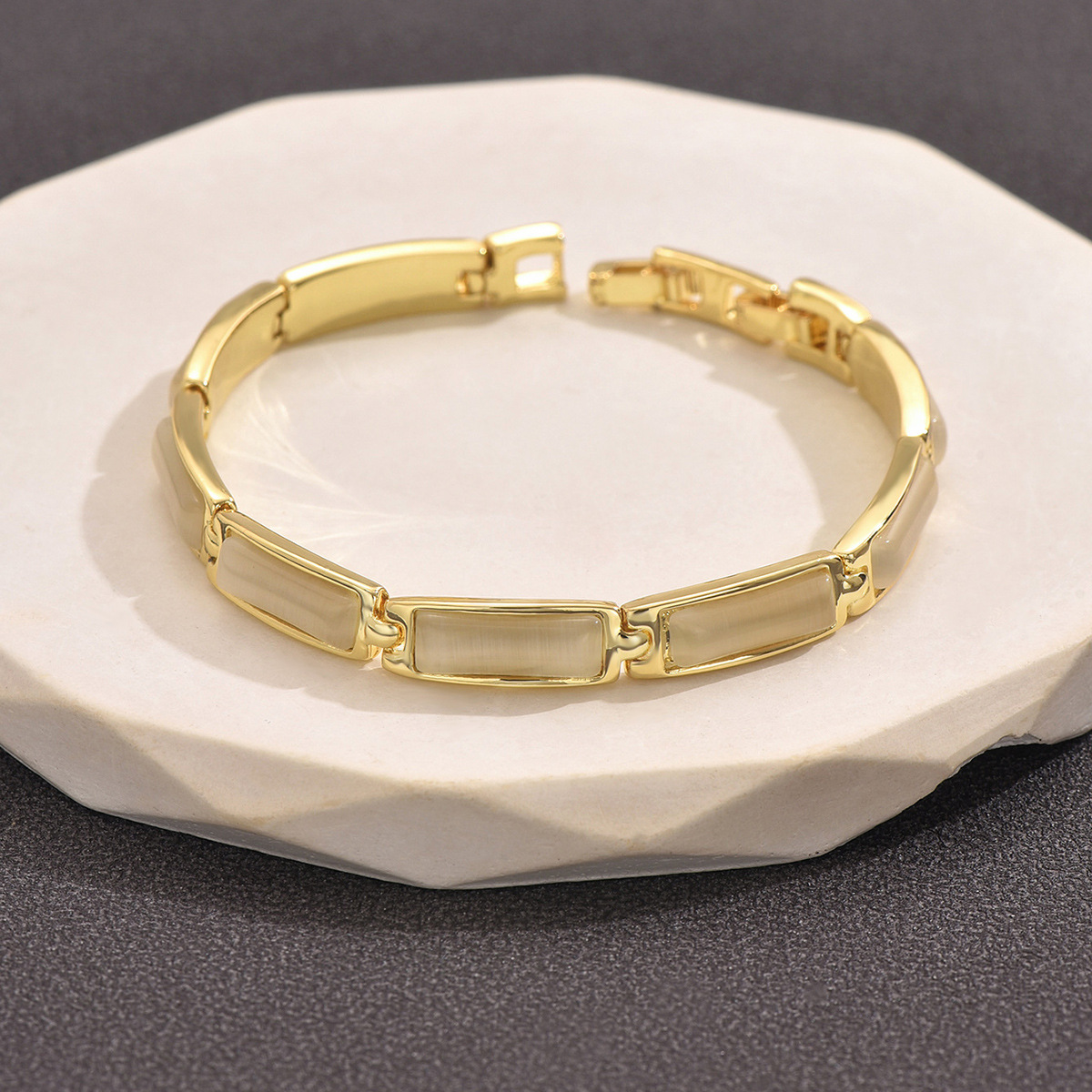 Wholesale Geometric rose gold cat eye stone bracelet