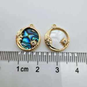 Sun, moon, stars, abalone and shellfish (1 piece)