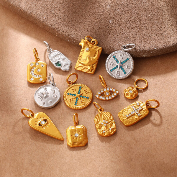 Wholesale Vintage Symbol Multi Style Sun Moon Eye Necklace Pendant Accessories