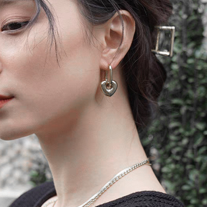 Wholesale Heart U-Shaped Small Lock Shape Earrings
