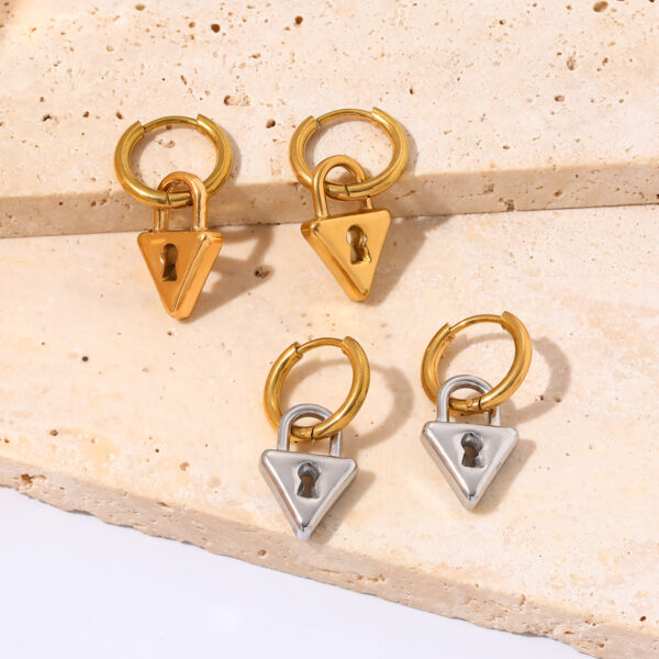 Wholesale Stainless steel earrings for autumn and winter