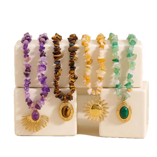 Wholesale Stone Gravel Pillar Necklace Women's Simple and Versatile Titanium Steel Clavicle Chain