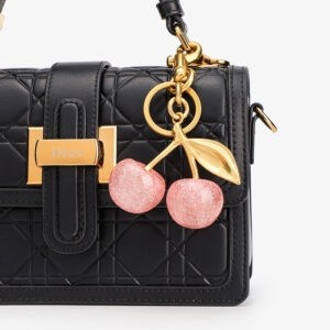 Pink cherry (gilt hardware)