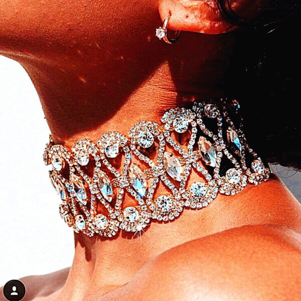 Wholesale Alloy Diamond-Studded Necklace