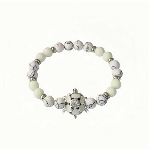 Wholesale Luminous Little Elf Turquoise Beads Paired With A Cute Little Turtle Bracelet.