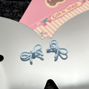 Sky blue / About 19.8*12.3mm