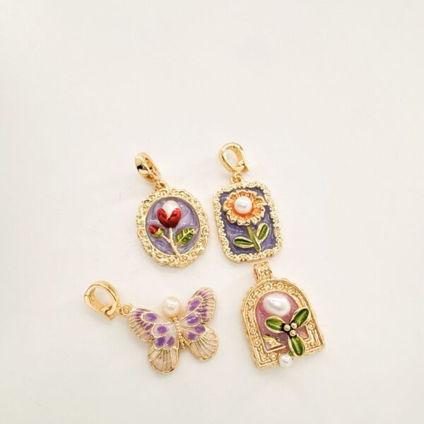 Wholesale 18K Hand painted Oil Painting Series Ancient Technique Enamel Inlaid Natural Pearl Pendant