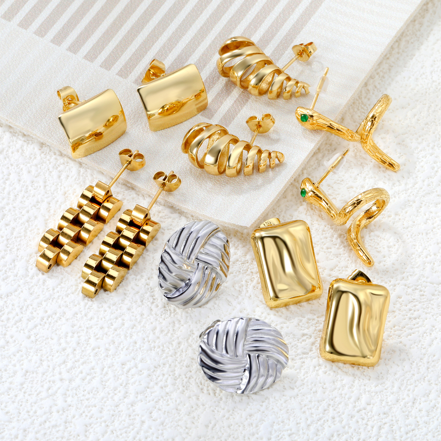 Wholesale 18k Gold-Plated Stainless Steel Stud Earrings, Snake-Shaped Cartilage Studs