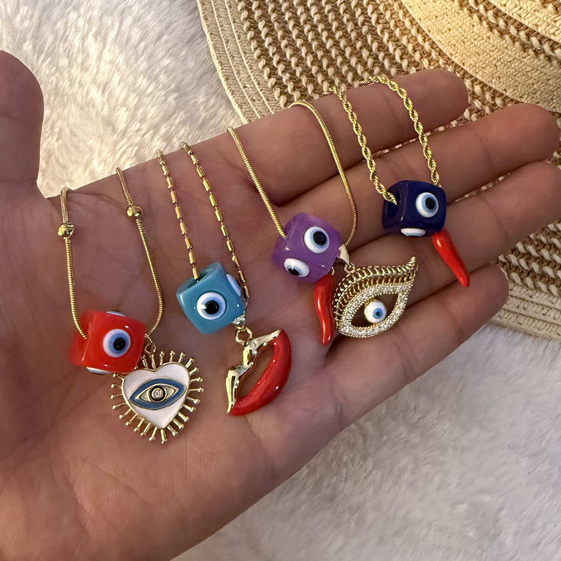 Wholesale Devil's Eye Necklace Retro Lips Pepper Titanium Steel Clavicle Chain