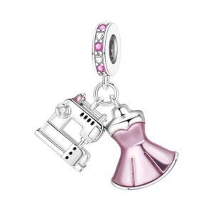 OTC1406 - I love making clothes pendants