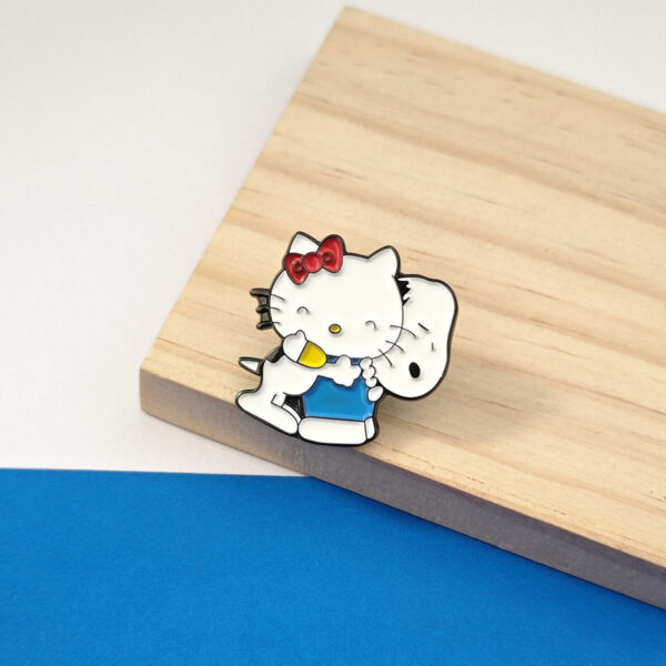 Wholesale Cat Key and Puppy Hug Cute Brooch Keychain OLY Exclusive