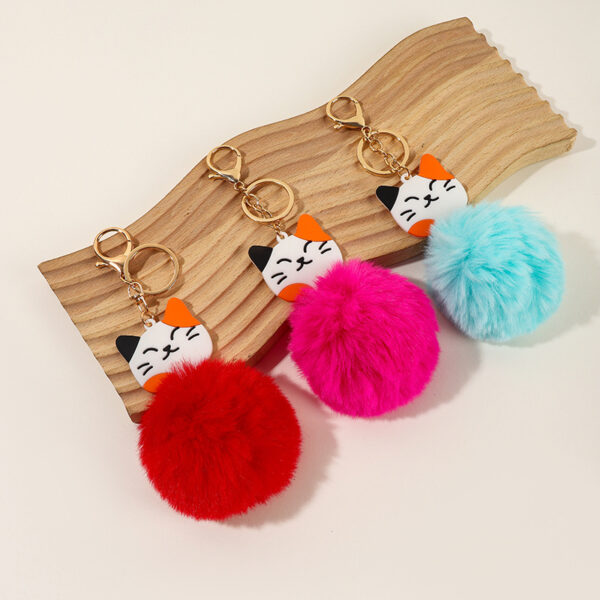 Wholesale Cartoon Three Flower Cat Hairball Keychain