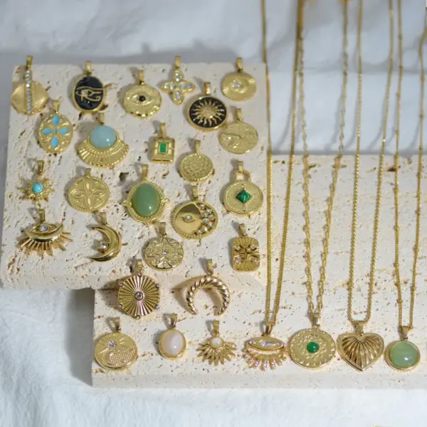 PVD Coated 18K Gold Real Gold Plated Geometric 304 Stainless Steel Retro Waterproof Non Tarnish 304 Stainless Steel Oval Buckle Necklace