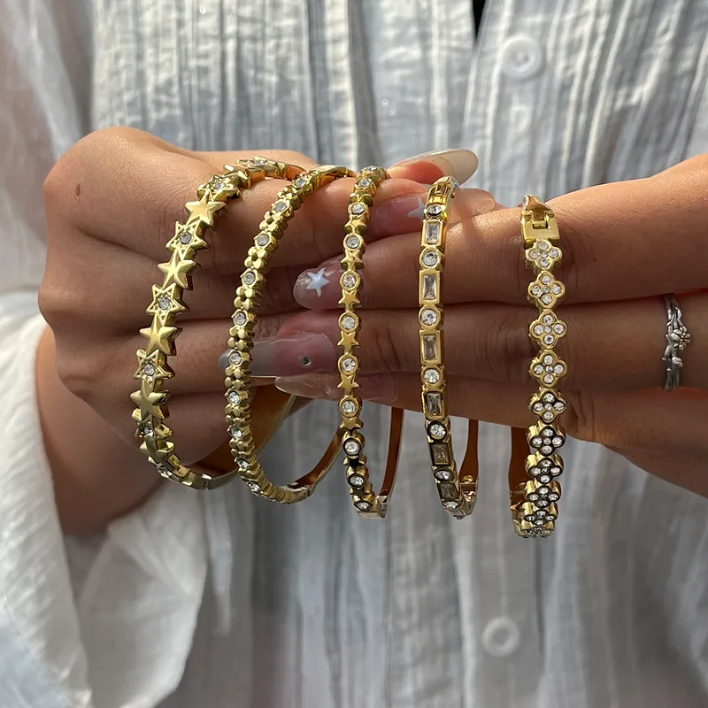Wholesale Stainless Steel 18K Gold Embedded Zirconia Star Bracelet Elegant Luxurious Sexy Style For Holiday Weekend Party Selfie Garden