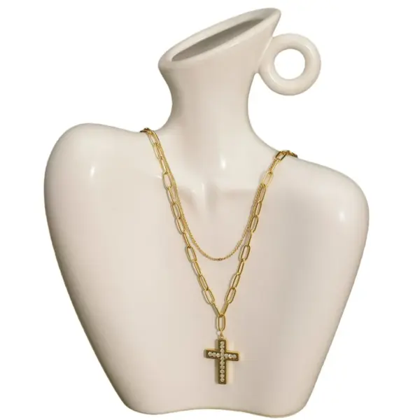 Stainless Steel Necklace Classic Versatile 18K Gold Plated Jewelry Geometric Vacuum Electroplated Unisex Necklace