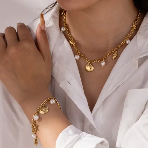 Starfish Jewelry Set For Women, Electroplated 304 Stainless Steel With 18K Real Gold PVD Coated And Pearl Inlay, Featuring Cable Chain