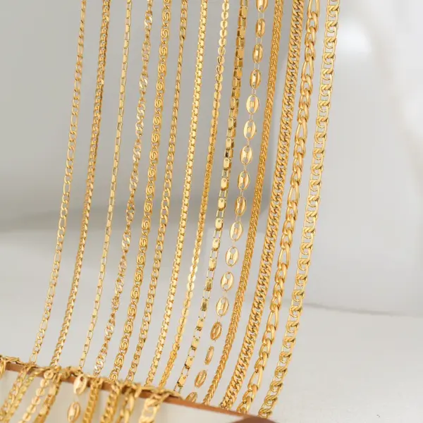 Wholesale-Jewelry-Simple-Style-Geometric-304-Stainless-Steel-Plating-Cuban-Link-Chain-Curb-Chain-Coffee-Bean-Chain-Figaro-Chain-Chain-Necklace-main-image-3-1 Wholesale Jewelry Simple Style Geometric 304 Stainless Steel Plating Cuban Link Chain Curb Chain Coffee Bean Chain Figaro Chain Chain Necklace