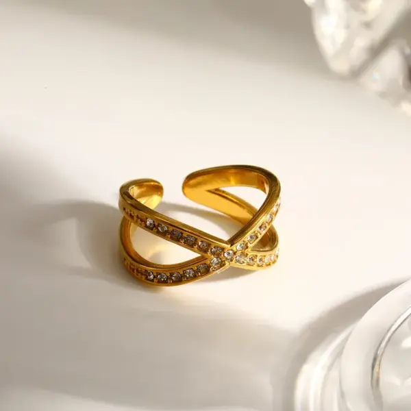 Women’s Crossover Open Ring In 304 Stainless Steel With 18K Real Gold Electroplated Water Plating And Zircon Inlay
