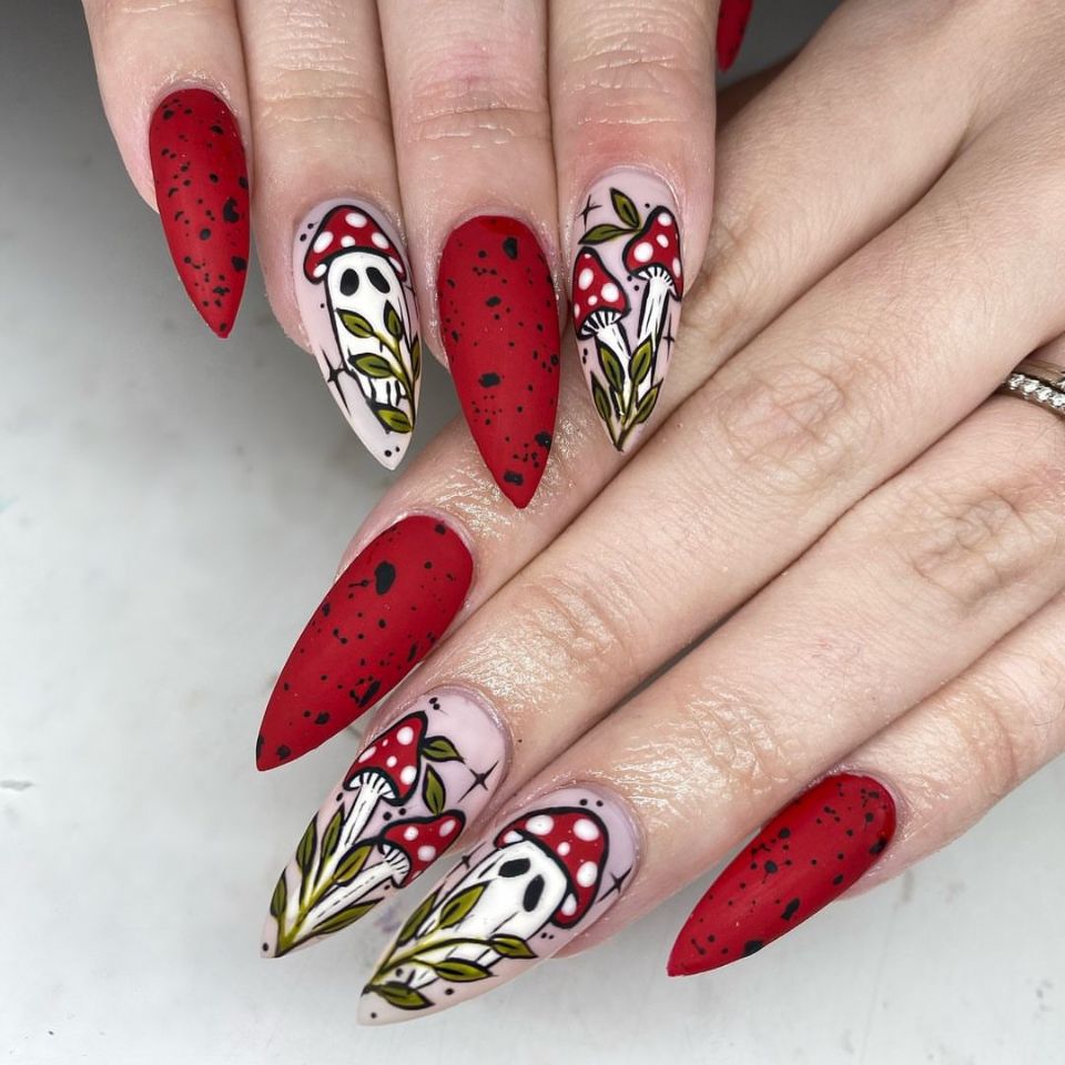 Wholesale Mushroom Ghost Almond False Nail Tips Wearable Nail Tips