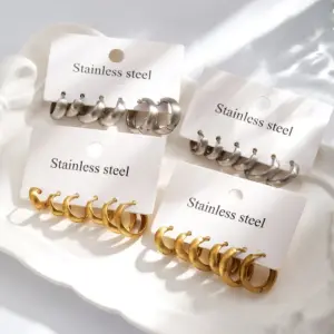 Wholesale Simple IG Style Hoop Earrings For Women Made Of 304 Stainless Steel With 18K Real Gold Plating